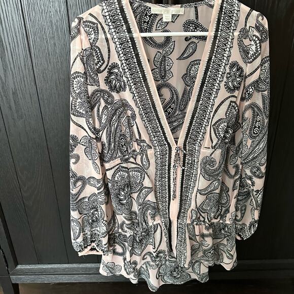Boston Proper NWOT Sheer Pink Black White Blouse absolutely Gorgeous Size Small - Picture 6 of 6